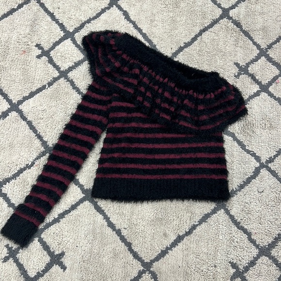 WAYF - one shoulder sweater top - new! - Picture 1 of 3